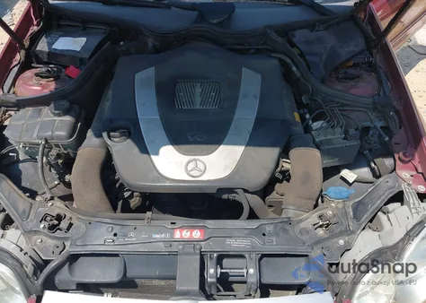 2006 Mercedes-Benz Clk 350 from USA, damaged, VIN WDBTJ56J46F189649